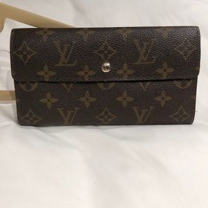 Authentic Louis Vuitton wallet